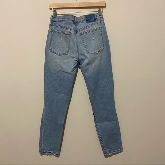 Abercrombie & Fitch The Skinny High Rise Jeans - Picture 7 of 9